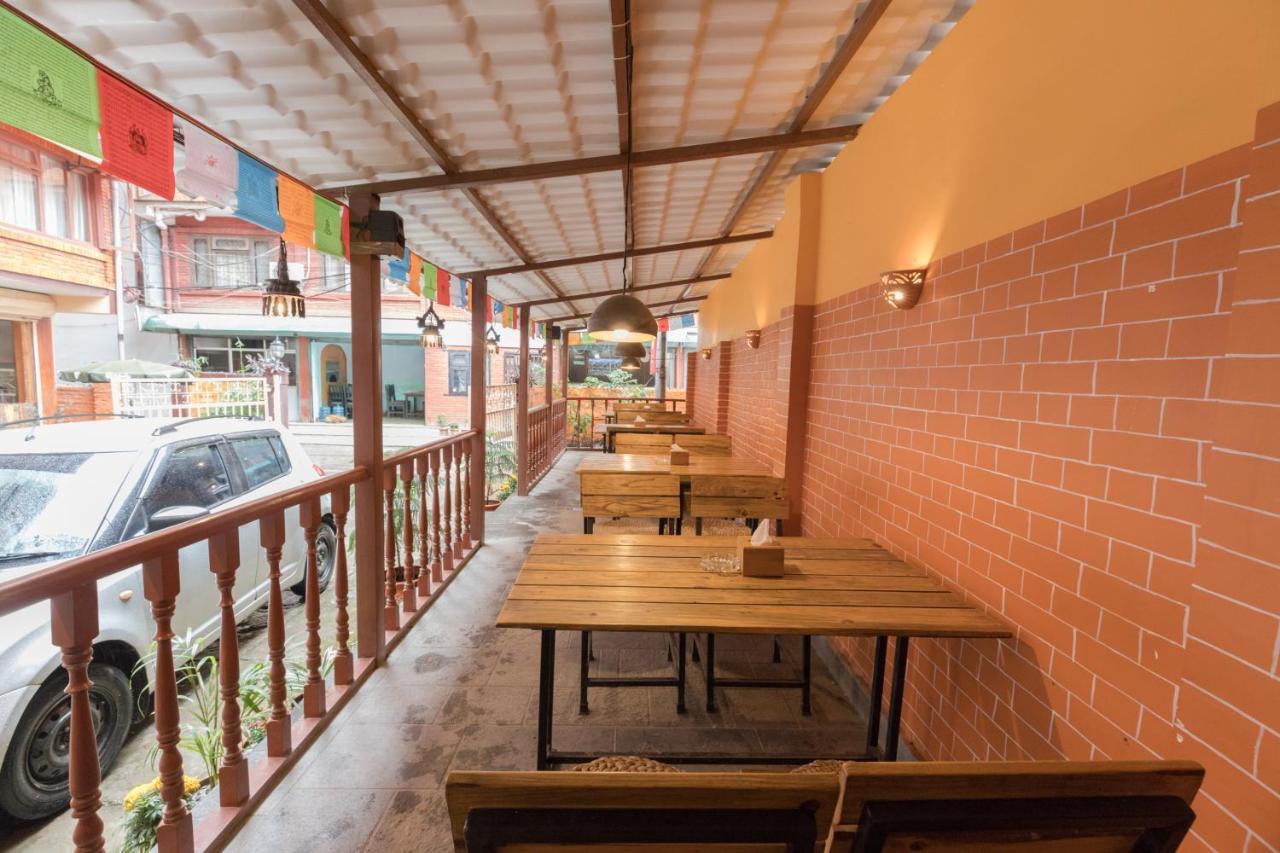 Oyo 236 Hotel Beli Nepal Катманду Экстерьер фото